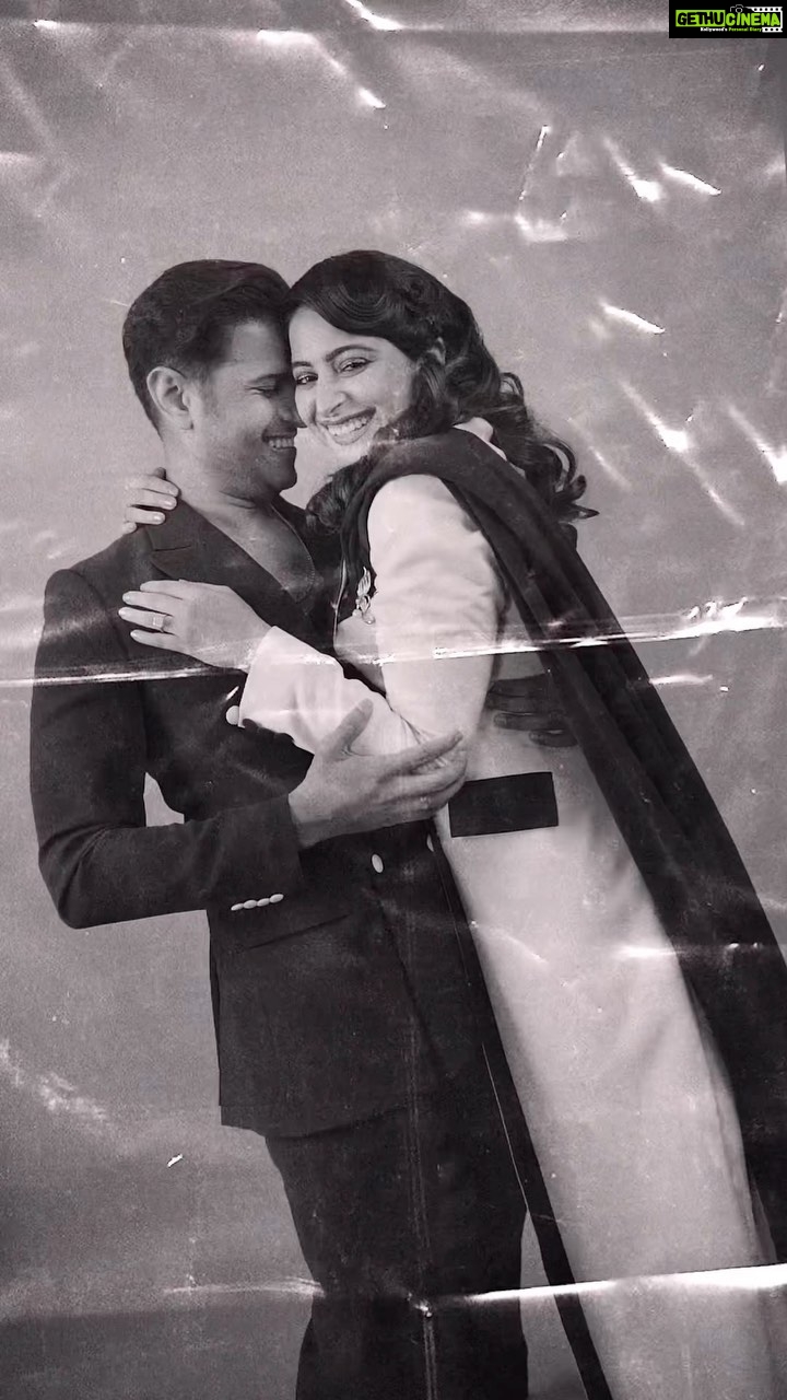 Neil Bhatt Instagram - Glitzy-Glamour-Style ❤️ #pinkvillastyleicons2023 #neilkiaish Styled by @riddhirgandhi Videographer @_yash_warpe Hairstylist @farhastylist Managed by @pratik.maheshwari #aishwaryasharma #neilbhatt #glamnight #couplegoals #fashiongoals