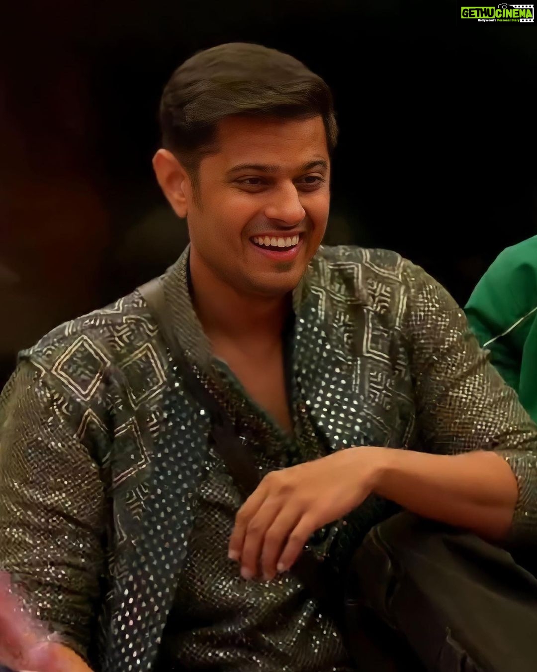 Neil Bhatt Instagram - The CEO of Charisma😉 Outfit 1: @spykarofficial Outfit 2: @kudratcouture Outfit 3: @fugazeeinc Outfit 4: @charchaandofficial Styled by: @purvabansal5 Assist by: @kalyanis_couture #MostWantedMunda #NeilBhatt #Neiwarya #BiggBoss #BB17 #BiggBoss17