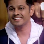 Neil Bhatt Instagram - Game on! 🏏 While the world chases the World Cup, our Bigg Boss star Neil Bhatt is redefining victory, one cup at a time! ☕🏆 Big cheers to @krushna30 for the laughs. As Neil battles for his cup, let’s also roar for Team India in today’s clash with England! 🇮🇳👏🏴󠁧󠁢󠁥󠁮󠁧󠁿 Styled by - @purvabansal5 Blazer set by - @labelparampara Hoodie by- @kingdomofwhiteofficial #CupGoals #NeilInBiggBoss #GoTeamIndia #IndVsEng #BiggBoss