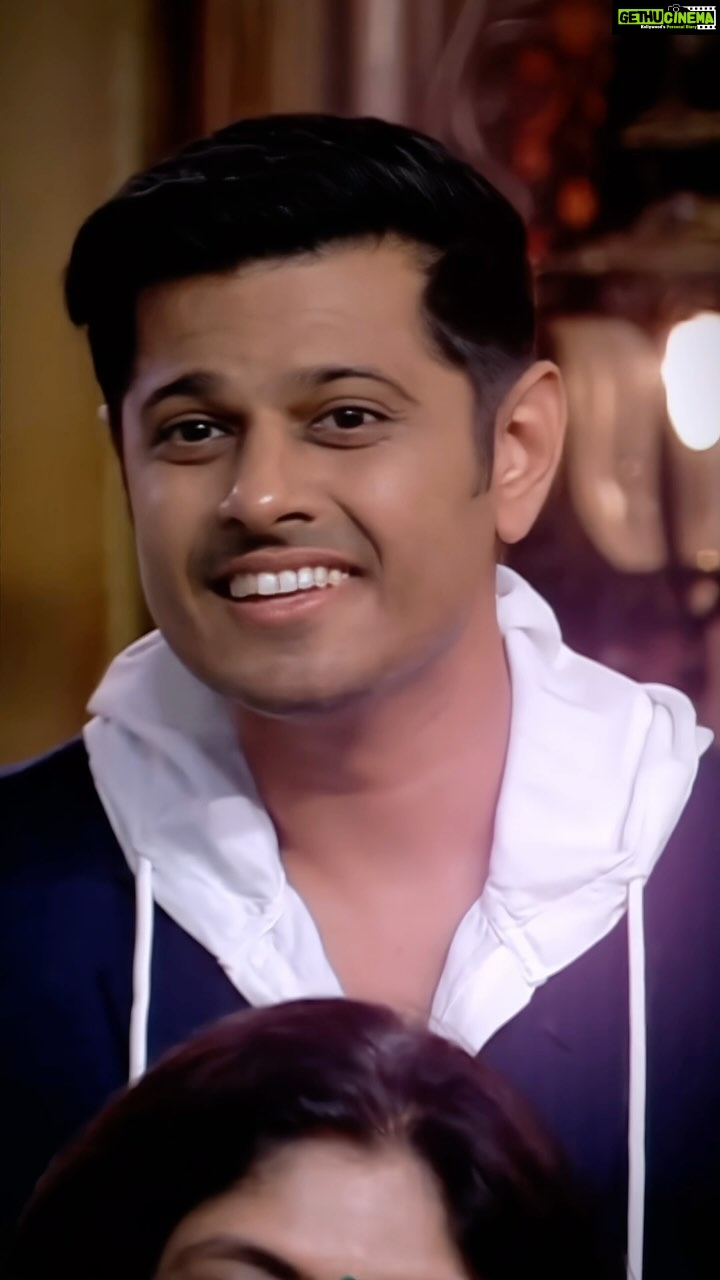 Neil Bhatt Instagram - Game on! ๐ While the world chases the World Cup, our Bigg Boss star Neil Bhatt is redefining victory, one cup at a time! โ๐ Big cheers to @krushna30 for the laughs. As Neil battles for his cup, letโs also roar for Team India in todayโs clash with England! ๐ฎ๐ณ๐๐ด๓ ง๓ ข๓ ฅ๓ ฎ๓ ง๓ ฟ Styled by - @purvabansal5 Blazer set by - @labelparampara Hoodie by- @kingdomofwhiteofficial #CupGoals #NeilInBiggBoss #GoTeamIndia #IndVsEng #BiggBoss