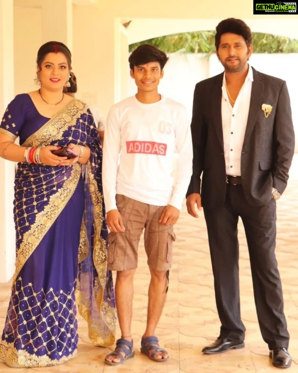 Nidhi Jha Instagram - Happy birthday Mam God bless you bhagwan aapko hamesha khush rakhe mast rakhe swasth rakhe mata rani ka ashirwad hamesha aap par bani rahe once again Happy Birthday Mam @nidhijha05