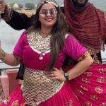 Nidhi Jha Instagram - जाती नही आँखों से सूरत आपकी, जाती नही दिल से मोहब्बत आपकी, महसूस ये होता हैं जीने के लिए पहले से ज्यादा जरूरत हैं आपकी♥️🧿 #nemonikkuforever🧿❤️