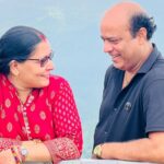 Nidhi Jha Instagram - Happy Anniversary Maa Paa♥️ "जन्म से मृत्यु तक कई रिश्ते बनते है, पर पापा जैसी देखभाल और माँ जैसा प्यार कोई नहीं कर सकता।" Wishing my lovebirds a very happy anniversary ♥️ Aaj mein jo bhi hu sirf aap dono ke wajah se hu ♥️Thank you for always standing by my side🧿 I love you to the moon and back💐🧿♥️