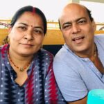 Nidhi Jha Instagram - Happy Anniversary Maa Paa♥️ "जन्म से मृत्यु तक कई रिश्ते बनते है, पर पापा जैसी देखभाल और माँ जैसा प्यार कोई नहीं कर सकता।" Wishing my lovebirds a very happy anniversary ♥️ Aaj mein jo bhi hu sirf aap dono ke wajah se hu ♥️Thank you for always standing by my side🧿 I love you to the moon and back💐🧿♥️