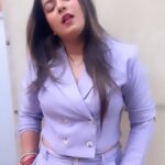 Nidhi Jha Instagram – “BABY AB BREAK UP KARLE” Full song out on “Yash kumar Entertainment “ youtube channel♥️
Make reels guys and do not forget to tag me💐
Best videos will be shared on my stories 😍
#nidhijha 
#babyabbreakupkarle
#yashkumarr 
#yashkumarentertainment 
.
.
.
.
 @officialjoshapp