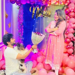 Nidhi Jha Instagram - कुछ लोग शोहरत पर नाज करते हैं

कुछ लोग दौलत पर नाज करते हैं

हमारे पास तो सिर्फ आप हैं

इसलिए, हम आप पर नाज करते हैं !
Love you baby♥️🧿
#nemonikkuforever🧿❤️
