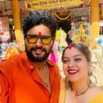 Nidhi Jha Instagram - *महाशिवरात्रि के इस पावन अवसर पर बाबा भोलेनाथ आपकी और आपके सभी प्रिय जनों की हर मनोकामना को पूर्ण करें। तथा आपके घर में सुख समृद्धि हमेशा बनाए रखें...इन्हीं शुभकामनाओं के साथ आपके - यश कुमार व निधि मिश्रा* *🔱हर हर महादेव 🔱*