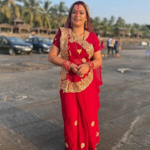 Nidhi Jha Instagram - जय छठी मईया। धर्मपत्नी जी मुझे सच मे आप पर गर्व है। u r really proud Wife. छठी मईया आपको आजीवन खुश रखें My bachha❤️ lots of love Wifi❤️❤️❤️