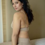 Niharica Raizada Instagram - Zara Zara Taara Taara... #NiharicaRaizada Shot by @rajanstudios Hair by @sliqueunisexsalon_makeupartist