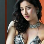 Niharica Raizada Instagram - Always in the Mood. #NiharicaRaizada Photography @mandar_photos Studio @mkg_film_studio Muse @official_niharica_raizada