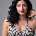 Niharica Raizada Instagram - Tuje kya pata jaaniye... #NiharicaRaizada Shot by @mandar_photos Studio @mkg_film_studio Muse @official_niharica_raizada