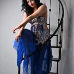 Niharica Raizada Instagram - Blue Savannah! #NiharicaRaizada Photography @mandar_photos Studio @mkg_film_studio Muse @official_niharica_raizada