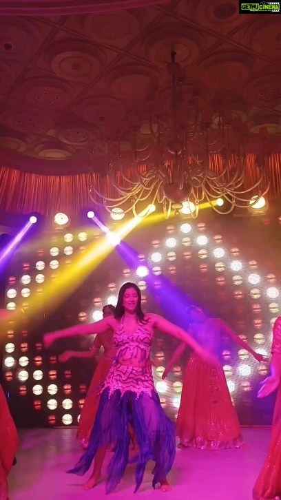 Niharica Raizada Instagram - Act 2 #NiharicaRaizada #DanceBaby #SriLanka #Colombo Dancers @ashish_jadhav_ @rupa2910 @maggiamit @dhanashreezodge @curly_queen_0212 @official_niharica_raizada What an amazing performance. Great dancers!!!! Extraordinary vibe....