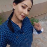 Niharica Raizada Instagram - I feel cute in a pony tail. I think all girls should do Sunday Pony Tail Day. #PonyTail #MayaDarling #NiharicaRaizada