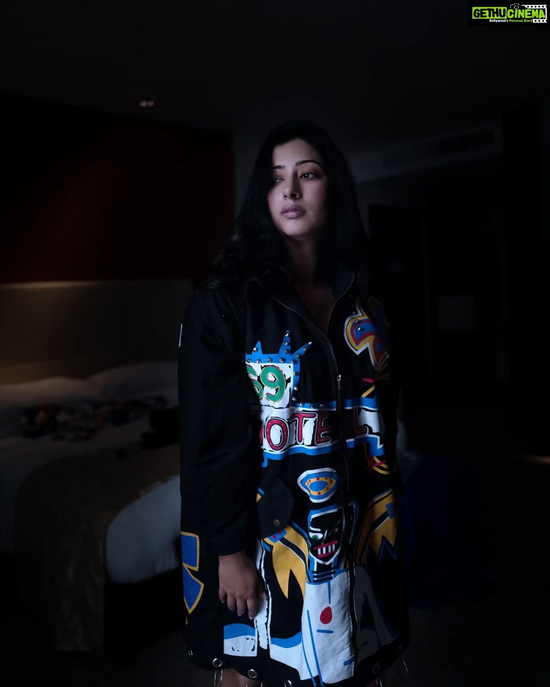 Niharica Raizada Instagram - Somewhere where we can be alone. #NiharicaRaizada Hair @sanjeewaniembuldeniya Photography @rajeshtailang Location @movenpickcmb Person @official_niharica_raizada Designer @ladeeda_couture Colombo, Sri Lanka