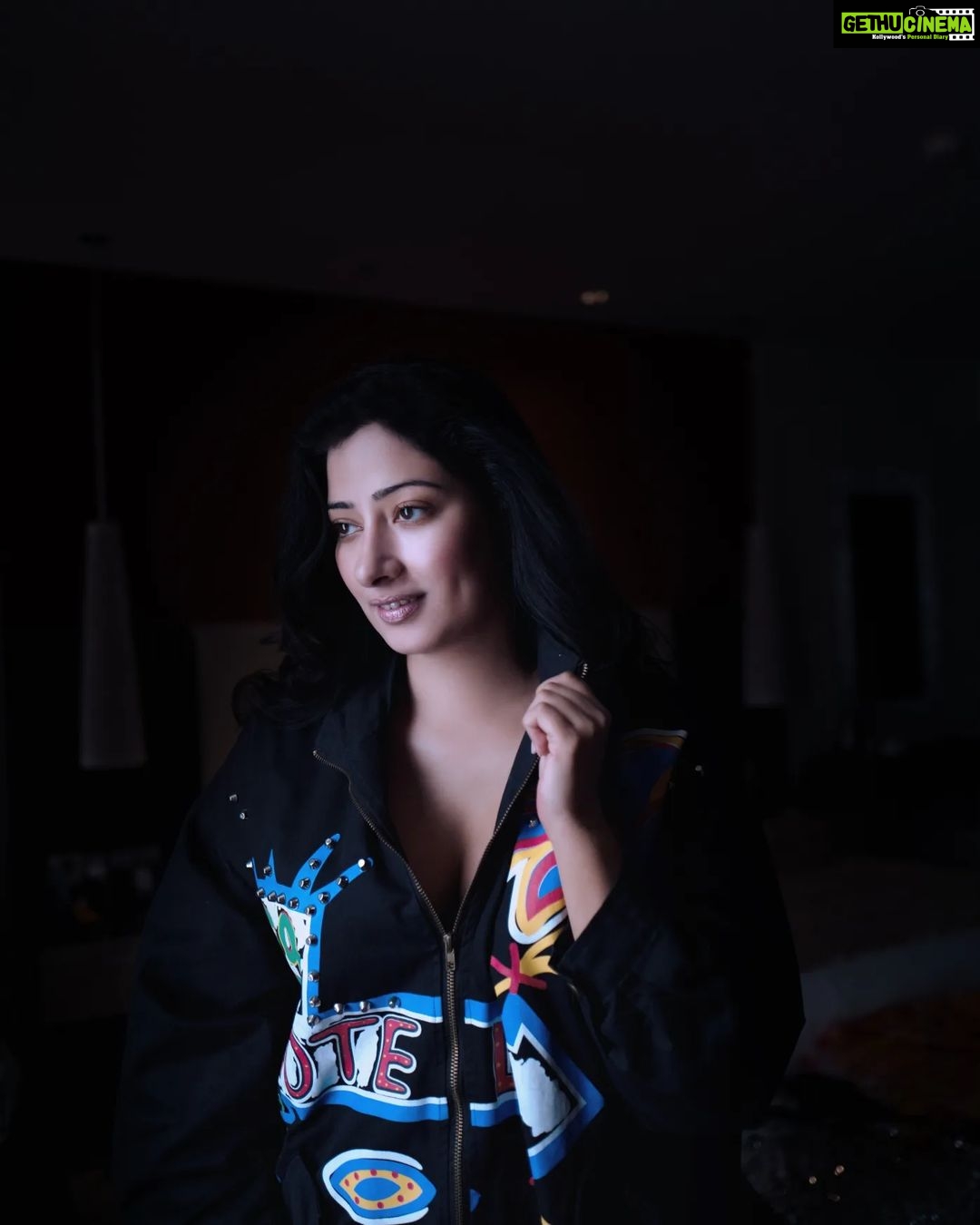 Niharica Raizada Instagram - Somewhere where we can be alone. #NiharicaRaizada Hair @sanjeewaniembuldeniya Photography @rajeshtailang Location @movenpickcmb Person @official_niharica_raizada Designer @ladeeda_couture Colombo, Sri Lanka