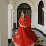 Nikhila Vimal Instagram - Lost in the twirl of red♥️ #twirling dreams #twirl_around_world Makeup @unnips Costume & styling @fariz_lezin_ Photography @merin__georg Location @azora.hotels