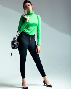 Nimika Ratnakar Instagram - “A girl should be two things: Classy & Fabulous” - Coco Chanel

Such a lovely time shooting with the very talented photographer @vinu5494 and the very pretty MUA @supremesparklemakeupartistry whose work is as beautiful as her, hairstylist @iysha_makeover ❤️

#photography #trending #trendingnow #trend #model #actor #photoshoot #shootmode #shoot #shooting #nimika #nimikaratnakar #sandalwood #tollywood #kannada #kollywood #bollywood #kannadaactress #heroine #actress #mua #fashion #vogue #neon #birds #parrot #makeup #mua #green #photography #photo