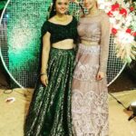 Nimika Ratnakar Instagram – Glam it up 😉
@shibsworld2021 mehendi ceremony 🤗❤️

@aashish92 thank u for the clicks 🤗 

#trending #mehendi #sangeet #trend #model #actor #bestie #bestieswedding #nimika #nimikaratnakar #bollywood #sandalwood #glam #legenga #dance