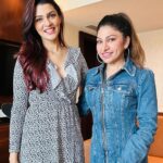 Nimika Ratnakar Instagram – Bollywood meets Sandalwood ❤️ Music has no boundaries 🎶🎵. Had a wonderful time humming to each other’s songs 💕💕💕 
ಖ್ಯಾತ ಬಾಲಿವುಡ್ ಗಾಯಕಿ ತುಳಸಿ ಕುಮಾರ್ ಕ್ರಾಂತಿ ಚಿತ್ರದ ಪುಷ್ಪಾವತಿ ಹಾಡನ್ನು ಹಾಡಿದ್ದಾರೆ. 

@tulsikumar15 
@a7entertainment 

 #pushpavati #shakeitpushpavati #tulsikumar #tumera #trulykonnected #dboss #darshanthoogudeepsrinivas #kannada #sandalwood #bollywood #actor #model #trending #trendingreels #reelsinstagram #reelsvideo #reelsindia #viral #nimikaratnakar #bollywoodmeetssandalwood #reelitfeelit #instagramreels #reels #instagram #insta #india #karnataka