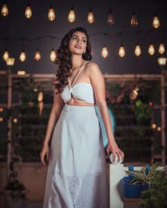 Nimika Ratnakar Instagram - Slay it 😊

Outfits by : @devnastitchingstudio 
Styled by : @nainaarora.fashion 
Mua & hair : @brides_of_mos 
Photography : @kiran.venkataramanappa 
Location: @shorethangblr 

#photooftheday #photography #photo #pushpavati #shakeitpushpavati #kranti #d56 #kaatera #dboss #darshanthoogudeepasrinivas #trending #trend #actor #model #sandalwood #actress #kannada #kannadaactress #nimika #nimikaratnakar