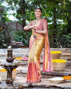 Nimika Ratnakar Instagram - Simplicity & Saree never go out of style 😊

Designer & styling - @angalakruthi 
Photographer - @divinephotography.in 
Jewelry - @sriganeshjewellers 
Makeup - @nageshmakeover09 
Venue - @thepeacockgrove  @thetharavadumane 

#actor #model #nimika #nimikaratnakar #pushpavati #shakeitpushpavati #dboss #darshanthoogudeepasrinivas #kaatera #saree #sixyardsofelegance #vogue #ethnicwear #jewellery #design #desifashion #mua #traditionalwear #trend #trending #akshayathritiya #celebration #wedding #photography #photooftheday #photo #photoshoot