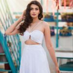 Nimika Ratnakar Instagram – Happy Holi😊 Paint me with your favourite colour ❤️🧡💛💚💙💜🤎

Outfits by : @devnastitchingstudio
Styled by : @nainaarora.fashion 
Mua & hair : @brides_of_mos 
Photography : @kiran.venkataramanappa 
Location: @shorethangblr 

#photooftheday #photography #photo #pushpavati #shakeitpushpavati #kranti #d56 #kaatera #dboss #darshanthoogudeepasrinivas #trending #trend #actor #model #sandalwood #actress #kannada #kannadaactress #nimika #nimikaratnakar #happyholi #holi #holifestival