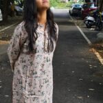 Nisha Ravikrishnan Instagram - ಮುದ್ದಾಗಿ ಸೇರಿ....ನನ್ನಲ್ಲಿ ಹೀಗೊಂದು ಜಾದು ತುಂಬ ಜೋರು 🙈🧸 #nimmnisharkn 🖤🤍