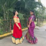 Nisha Ravikrishnan Instagram - We know we are too late for this trend….but here’s our go on this mass beat! 💃🏻❤️ @nisha_ravikrishnanoffl_ #meghanasunil #nisharavikrishnan #feature #foryoupage #explorepage #trendingreels #instagram #reelsinstagram #reelitfeelit #instadaily