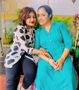 Nisha Sarangh Instagram - 