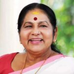 Nisha Sarangh Instagram - പകരം വയ്ക്കാൻ ഇല്ലാത്ത മഹാപ്രതിഭയ്ക്ക് വിട... പ്രണാമം ലളിത ചേച്ചി🙏🙏
