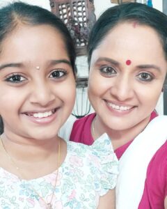 Nisha Sarangh Instagram - നീലൂം ദേവും