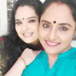 Nisha Sarangh Instagram - ഞാനും ഹൈമയും