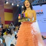 Nitanshi Goel Instagram - And your Nitz won ‘Youngest Style Diva Award’💕⭐️✨ This one’s to Mumma for showing me, while growing up, that a sense of style solely comes from being who you truly are♥️✨ Thankyou @juniormissindia and @shobhagori for bestowing me with the incredible honor✨ 👗 @the_adhya_designer ✨ #Nitanshi #NitanshiGoel #juniormissindia #juniormissindia2023 #YoungestStyleDiva #IndianYoungCelebrityInfluencerAward #nehadhupia #shobhagori #castingshobhagori #nesco #maidaan #laapataaladies #meresapne Nesco