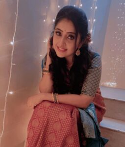 Nithya Das Instagram - Don’t let anyone dull your sparkle ✨