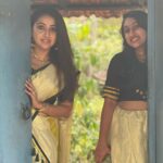 Nithya Das Instagram – Rocking my ethnicity

#traditionals #ethnicity  #yeolatradition #adulthipbelts #traditionaloutfit #saree #traditionalstyle #ethnic #traditional

“Costume courtesy” :  @supriya_weavers_kuthampully