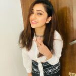 Nithya Das Instagram – Seek for the goodness in everything✌🏻PC: @akshitha_bopaiah
