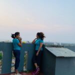 Nithya Das Instagram – Spend time with those u love# daughter#sunsetlover #afterworkout #coffeelover #quarantine # calicut