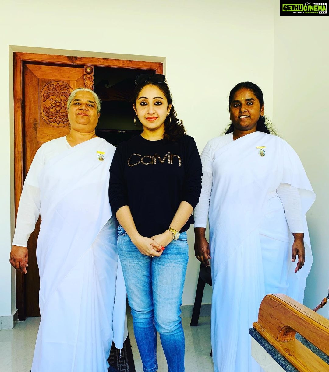 Nithya Das Instagram - There is a divine purpose behind everything and therefore a divine presence in everything🙏🏻
