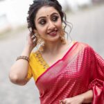Nithya Das Instagram - Happy diwali 🪔 Outfit @aatmabyamitha Ornaments @seeruscollections Styling @anjalii___vinod H&M @sruthisai_official Retouching @saranblackstar