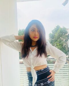 Nithya Das Instagram - Seek for the goodness in everything✌🏻PC: @akshitha_bopaiah