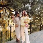 Nitibha Kaul Instagram - The cutest way to spend my birthday day, surrounded by friends, laughter, mountains, good food & sweater weather- couldn’t have asked for more 💛 The last slide is my favourite tho :p Mussoorie-Queen of Hills