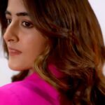 Nupur Sanon Instagram - I am so happy I took up the #DareToMelt challenge.. And OMG I am absolutely in love with my hair...!!!💁🏻‍♀️ The Matrix Professional explained that in Color Melt they blend 3 shades from dark to light to give this naturally blended look!🤌🏻 You wouldn’t want to miss out on getting this amazing look! Go and book yourself an appointment now at a matrix salon and get some exciting offers today! 🙌🏻😊 #Ad @matrixindia_lnc #DareToMelt