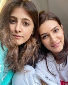 Nupur Sanon Instagram - |-| appy Birthday to the most beautiful human-the bestest sister-the loyalest best friend-I can keep HYPHEN-ing the nicest things to you ‘cause that’s who you are! Perfect! 
When I was growing up … I remember always have one question when I looked at you,my big sister- God, how is she so perfect? How can she be so beautiful, so loving , so kind , so responsible,so intelligent,so caring , so EVERYTHING all at once! 
You’ve set the bar so damn high for the kind of people I want around me Krits…and that has always easily protected me from the wrong people…because I knew what was Right , what felt right .. from the beginning.. and that right has always been YOU :) 
I love you 🫂 
Here’s praying to god for sending happiness and the right kind of love in your life..your kind of love..the rare one ! ❤️ Keep flying high my 🦋 butterfly! 
To roaming the entire world together with my girl! To having the bestest emotional moments together! To sticking through all the ups and downs life throws at us! Forever🧿
You have my heart for life! 🤝🏻

@kritisanon