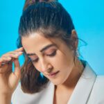 Nupur Sanon Instagram - Who makes your eyes vulnerable? 👀💎🫶 • 📸 : @mohitvaru Hmu : @kavyesharmaofficial @pinkeykashidonhair
