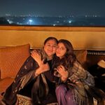 Nupur Sanon Instagram - A sweet simple birthday dinner with my two pillars of strength and love. It was a very different kind of birthday. The best birthday ever.❤️ You are my best friends. I love you guys and you both mean the world to me. 🧿 A big thank you for the warmest wishes that you all have sent.🙏🏻A big thank you to the sweetest edits and videos my cute loyalists have been tagging me on Instagram. :”) God has been the kindest to me❤️🧿☺️ • 📸: the best best friend @rochana.singal 🫂 #Birthday2022
