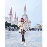 Nupur Sanon Instagram - Merhaba ❤️🌈 The Land of Legends