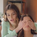 Nupur Sanon Instagram - A #MagicalPhone that promises to #DelightEveryMoment​. #vivoV25Pro ​ My life is filled with many magical moments that deserve to be captured and cherished forever. All the fun, the banter, the bond I share with @kritisanon – All these things give meaning to my life.​ 💕🫶 I am going to capture it all on my all-new #vivoV25Pro with Color-Changing Fluorite AG Glass Design that's designed to #DelightEveryMoment​ @vivo_india #MagicalPhone #DelightEveryMoment #vivoV25Pro #V25Series #MagicalNights