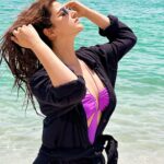 Nupur Sanon Instagram - Water baby for life! 🌊💜🌊💜