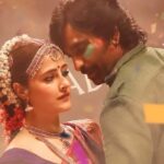 Nupur Sanon Instagram - Have you watched TIGER-SARA’s #EKDUM peppy love song from Tiger Nageswara Rao yet? 💃🏻❤️🕺 Kaisa laga Mass Maharaja Fans? Can’t wait to see your hooksteps,reels,stories! 🔥🔥🔥 Music by @gvprakash #MassMaharaja #RaviTeja #NupurSanon #EkDum #TigerNageswaraRao